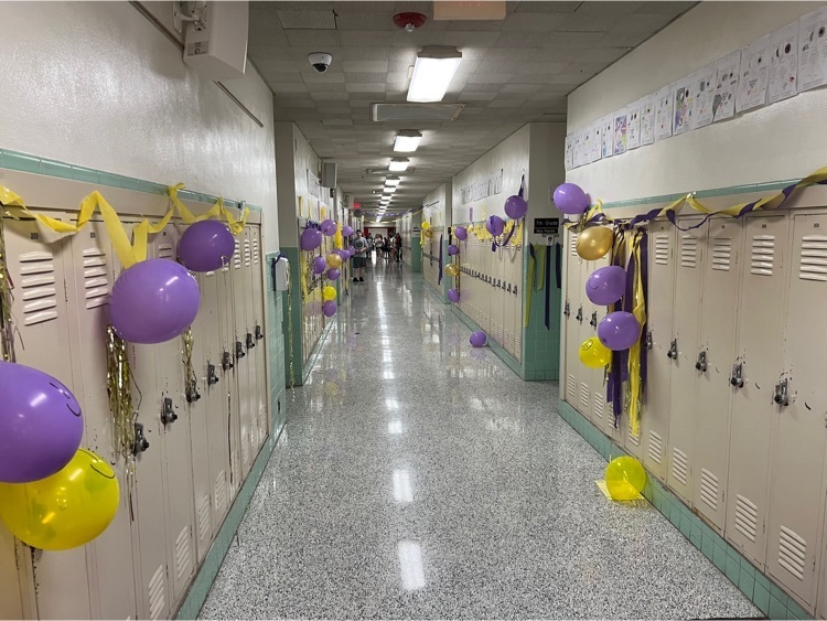 Hallways decorated for 8th Grade night